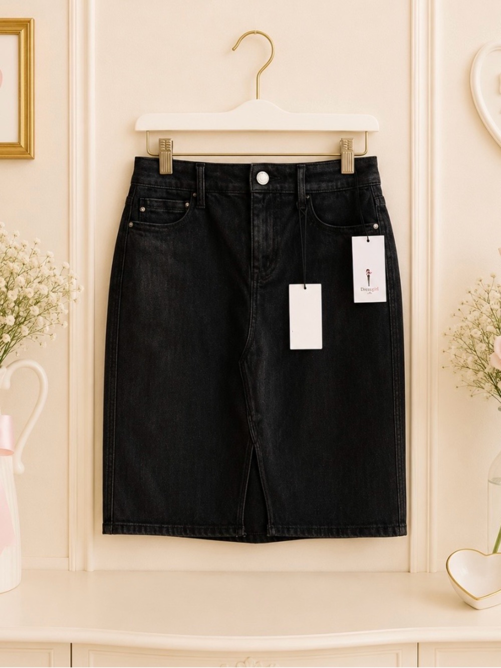 NWT Skinnygirl skirt size 24 converts to a US size Small